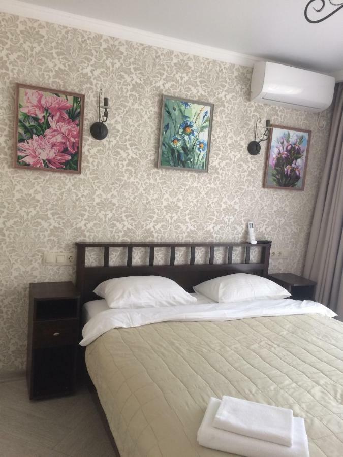 Guest House Гости Pizunda Esterno foto
